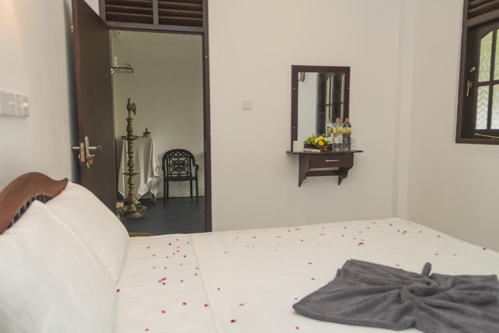 Hotel Wonderset Mirissa Extérieur photo